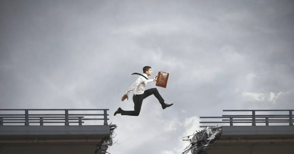 Gọi tên 10 DN bất động sản báo lãi tăng mạnh nhất sàn chứng khoán quý 2/2025, có công ty tăng đến 4.009%