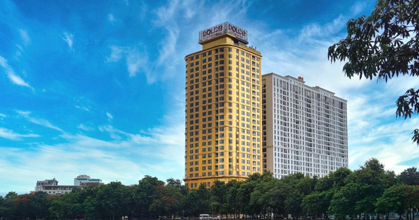 Read more about the article Có gì bên trong khách sạn dát vàng 24K mà đại gia Đường “bia” vừa rao bán 250 triệu đô?