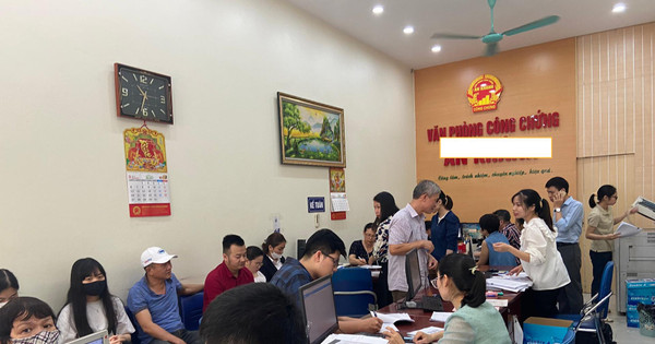 Read more about the article Hà Nội: Thị trường đất nền bỗng sôi động khác thường, phòng công chứng  nhộn nhịp trở lại