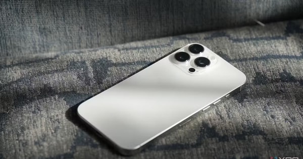 Cảnh giác khi điện thoại nóng dù không sử dụng, dung lượng 4G hết nhanh bất thường, mạng chập chờn...