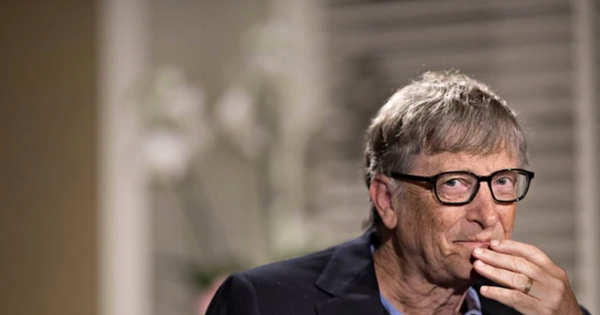 Bất ngờ cách Bill Gates tiêu tiền ngay sau khi trở thành triệu phú: Đến chuyên gia cũng phải khen!