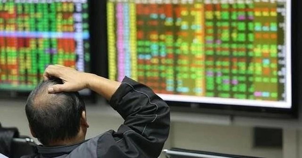 Một cổ phiếu bị tự doanh CTCK bán ròng 200 tỷ đồng trong phiên Index giảm điểm