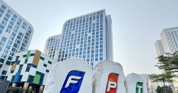 Cổ phiếu FPT 