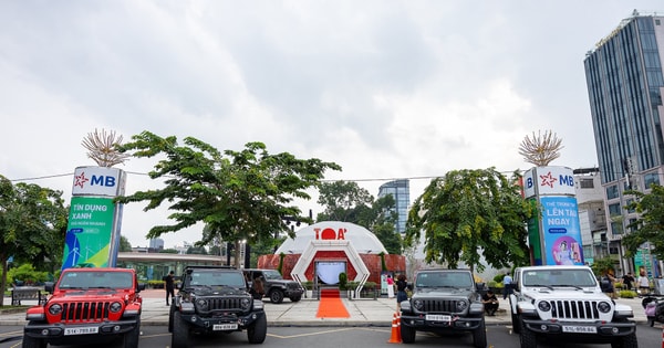 Jeep và danh họa Gustav Klimt phối hợp tổ chức triển lãm nghệ thuật đặc biệt