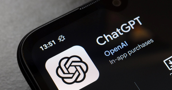 Phát hiện 'nóng' về ChatGPT: Hàng nghìn cuộc trò chuyện bị rò rỉ công khai trên Google