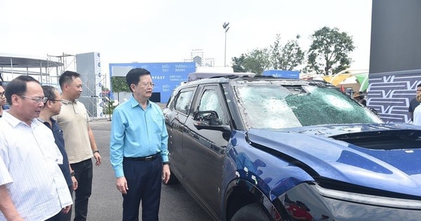 Chỉ 2 ngày nữa, Việt Nam chứng kiến một sự kiện chưa có tiền lệ, hơn 100 DN tham gia, có cả xe chống đạn