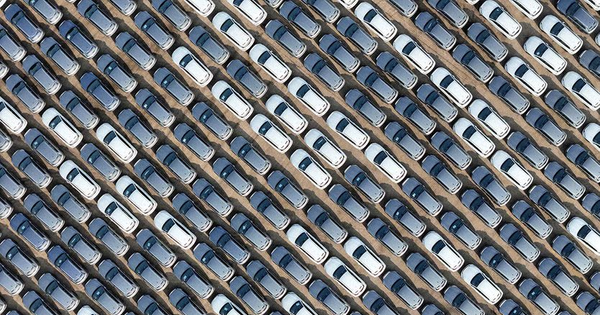 Khốc liệt cuộc đua thống trị thị trường xe hơi Trung Quốc