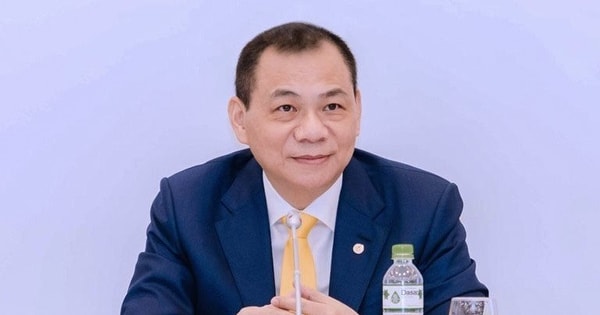 Sau gần 5 năm, Vingroup đã đòi lại vị trí lớn nhất TTCK từ tay Vietcombank