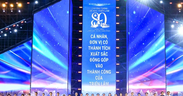 MIK Group lọt Top “Không gian trưng bày tiêu biểu” tại Triển lãm Thành tựu đất nước