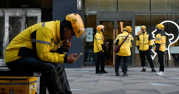 200 triệu lao động thời vụ - Nỗi ám ảnh của Trung Quốc: Làm kiệt sức nhưng không có bảo hiểm, chỉ 1 lỗi nhỏ cũng mất cả ngày công