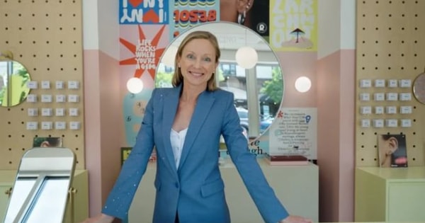 Cô gái bỏ việc phố Wall, khởi nghiệp mở công ty xỏ khuyên và cái kết 70 triệu USD doanh thu/năm