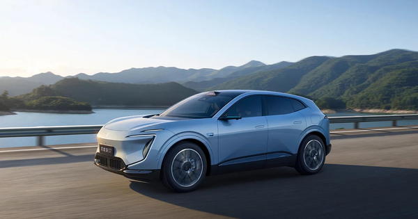 'Ông trùm' xe tải tại Việt Nam ra mắt mẫu SUV ngang cỡ Hyundai Santa Fe: thiết kế hiện đại, đi Hà Nội - Huế chỉ trong một lần sạc