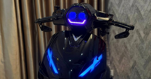 Người dùng khoe xe điện VinFast cá nhân hóa cực mạnh, dân mạng choáng: '1 đồng tiền xe, 5 đồng tiền độ'