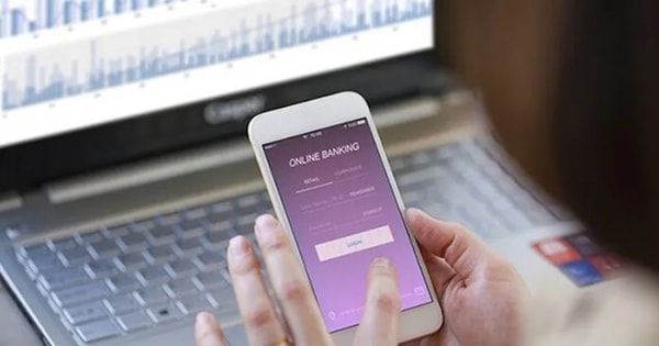 Được yêu cầu chuyển 100 triệu đồng vào tài khoản của chính mình, người phụ nữ Đồng Nai phải vội vàng báo công an xã