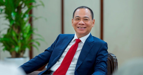 Hỗ trợ khẩn cấp 500 tỷ ở VN, tỷ phú Phạm Nhật Vượng tiếp tục làm 1 việc cực ý nghĩa ở nơi xảy ra động đất