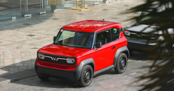 Xe điện VinFast ưu đãi tháng này: Mua 1 tặng 1