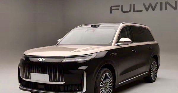 Hãng xe xây nhà máy 20.000 tỷ tại Việt Nam ra mắt mẫu SUV siêu tiết kiệm xăng: chạy full nhiên liệu 1.400 km, giá từ 740 triệu đồng