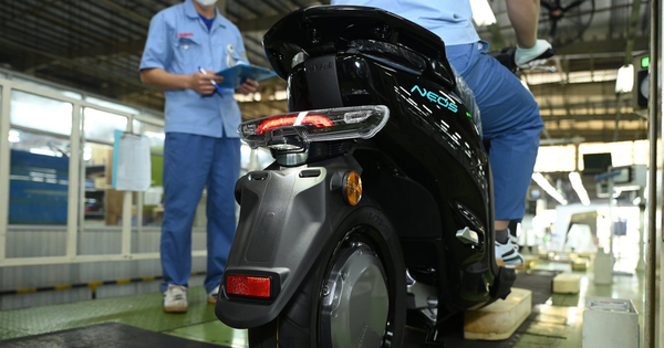 Loạt xe máy điện ưu đãi cực mạnh: Một mẫu của VinFast giảm 7 triệu, một mẫu xe Nhật giảm tới 15 triệu