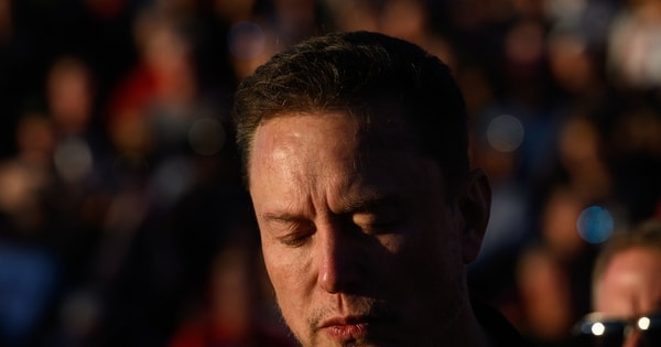 Cựu CEO Stellantis: Elon Musk có thể rời khỏi ngành xe điện, Tesla sẽ biến mất trong 10 năm tới trước sức ép của BYD