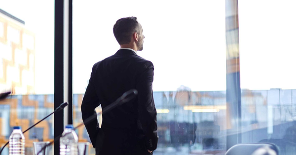 CEO trong kỷ nguyên chuyển đổi mô hình kinh doanh – từ giá trị ngắn hạn đến phát triển bền vững dài hạn