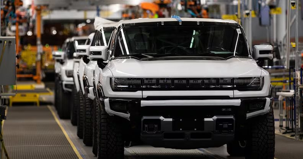 GM cắt giảm hơn 3.400 lao động mảng xe điện, thu hẹp dây chuyền sản xuất và tạm đóng cửa nhà máy, thực hiện cải tổ nhân lực lớn nhất kể từ sau đại dịch