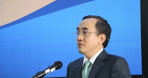 Người vào top giàu nhất sàn chứng khoán Việt, tài sản gần 6.000 tỷ vừa nhận chức danh Giáo sư ở tuổi 61