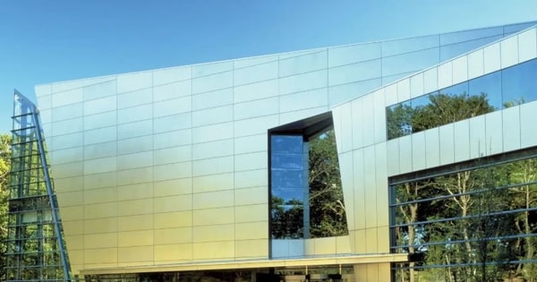 Biểu tượng ngành công nghệ thế kỷ 20 bất ngờ sa thải hàng nghìn nhân sự, nhận 'thua' trước AI và tự động hóa