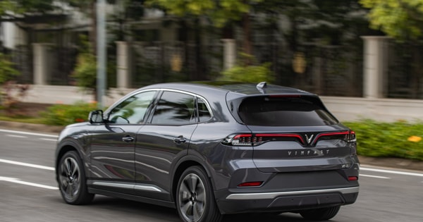 VinFast đang làm xe hybrid?