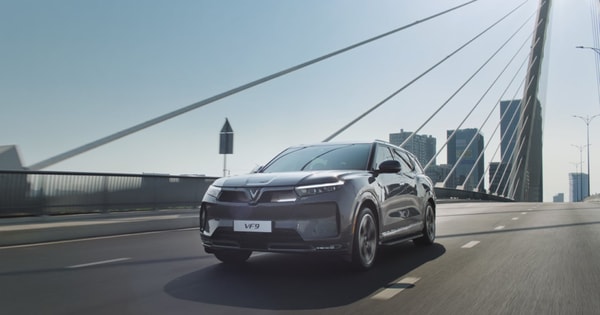 VinFast bán hơn 110.000 xe chỉ trong 9 tháng, doanh thu tăng vọt