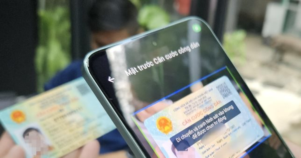 2 hình ảnh tuyệt đối không lưu giữ trên điện thoại, không gửi online, lỡ là dễ mất sạch tiền trong tài khoản