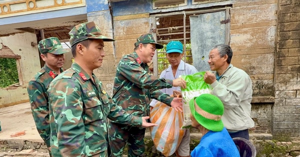 "Chuyện rất lạ" trong hỗ trợ đồng bào miền Trung: Khi những người tử tế gặp nhau đúng lúc