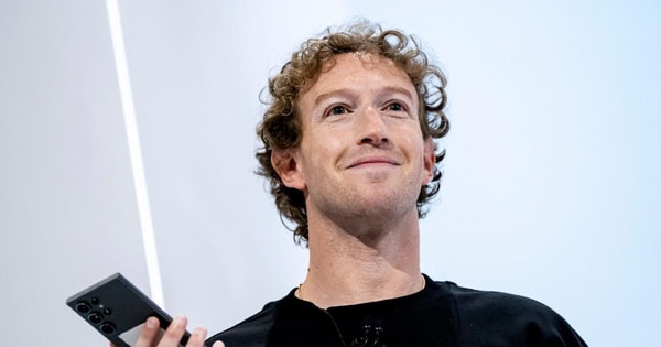 Mark Zuckerberg kéo Meta vào ‘cuộc chiến súp’ kỳ lạ với OpenAI: Đích thân tỷ phú nấu ăn mang đến nhà nhân viên để mời về làm việc
