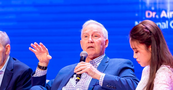 Chủ nhân giải thưởng gần 80 tỷ đồng: "Chúng tôi sẵn lòng giúp xây dựng nhà máy sản xuất vắc-xin ở VN"