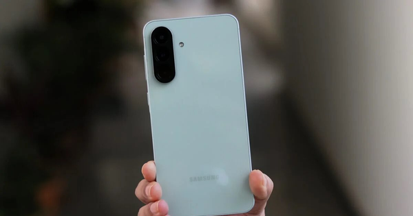 Tin buồn cho mọi người dùng Android: Sẽ không còn điện thoại giá rẻ, "pin 8.000mAh, chip 8 Elite" nữa đâu