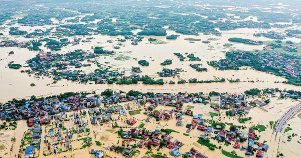 Bất chấp bão lụt, Việt Nam lập một kỷ lục khiến báo ngoại ngưỡng mộ