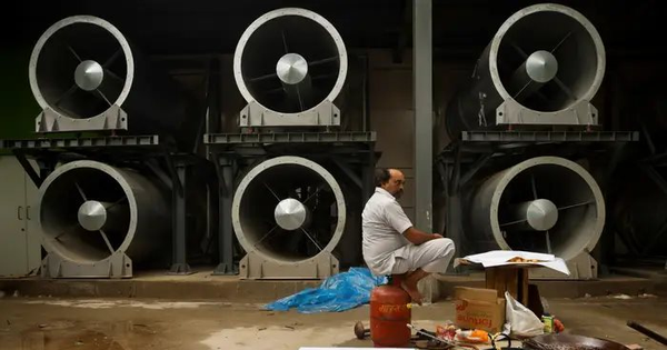 Được ví là "thủ đô ngạt thở", quốc gia này xây cả tháp lọc không khí khổng lồ ngoài trời mà vẫn không ăn thua