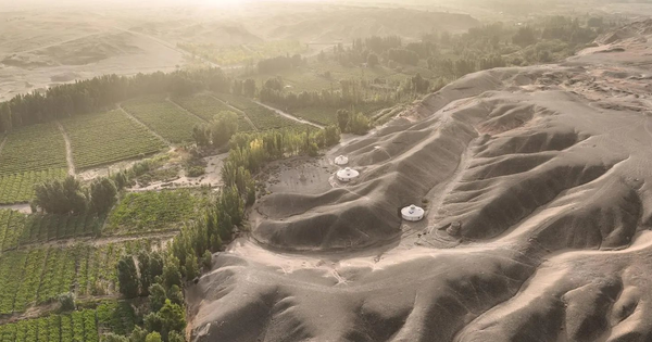 Trung Quốc xây "Vạn Lý Trường Thành" thời hiện đại: Dùng sinh vật tồn tại 3,5 tỷ năm trước hút cạn cả sa mạc