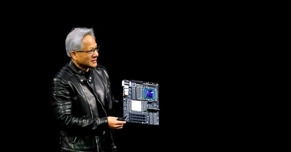 Trung Quốc phải thừa nhận mình không giỏi như lời ca tụng: “Đừng nói là thắng, bắt kịp đối thủ còn không nổi”