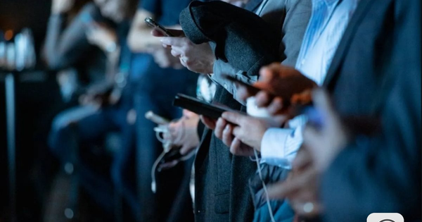 Tại sao nhiều người giàu không thích đồ công nghệ hiện đại?