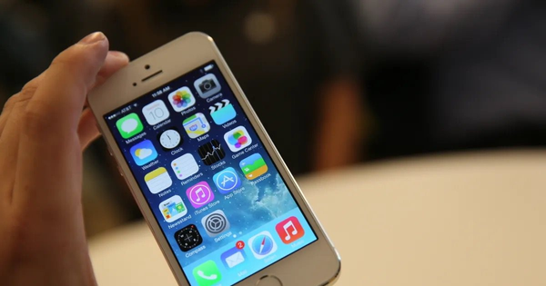 Cây bút công nghệ: "Ai thích khen điện thoại nào thì kệ, với tôi chỉ có chiếc iPhone này mãi là tuyệt tác"