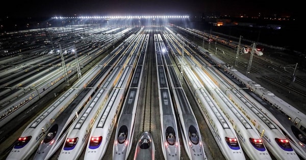 Vượt qua "rào cản thần thánh", đường sắt Trung Quốc làm được kỳ tích mà Mỹ mất hàng chục năm vẫn thất bại