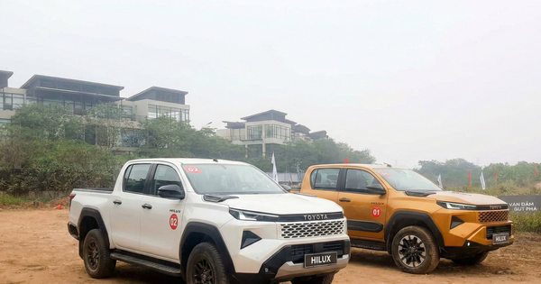 "Huyền thoại" Hilux 2026 của Toyota chính thức ra mắt: Lột xác nội thất như Prado, đấu ngôi vương Ford Ranger