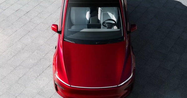 Choáng với pin xe điện Trung Quốc: Tuổi thọ 2,4 triệu km, sạc đầy trong 12 phút - "Ngang dừng xe đổ xăng"