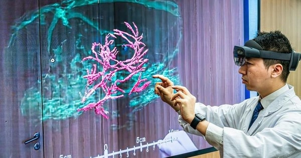 Nói Trung Quốc "làm tất ăn cả" là tâng bốc: Thiếu thứ này, tất cả những gì họ có chỉ là cái xác không hồn