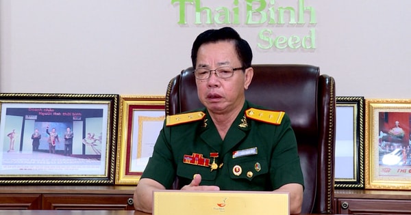 Từ ký ức về nạn đói 1945, người thương binh từ bỏ vị trí cán bộ để về làm công nhân, tạp vụ, đến quyết định "trái cơ chế" để thay đổi đời sống nông dân