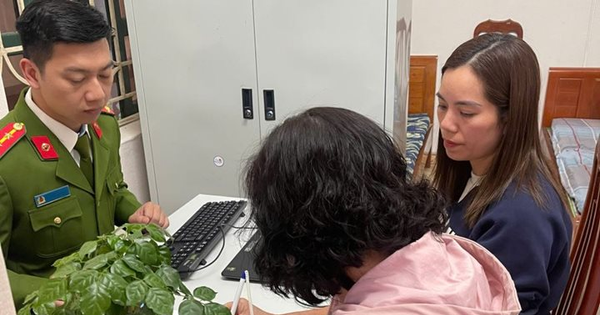 Phát hiện 350 triệu đồng chuyển vào tài khoản VietinBank tên “NGUYEN THI HIEN”, công an mời người phụ nữ SN 1977 lên trụ sở làm việc