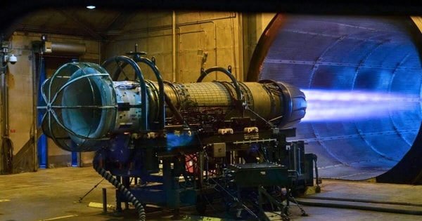 Nga làm ra động cơ này quả là “kinh thiên động địa”: Tốc độ đang từ 8 tháng rút ngắn xuống còn 30 ngày