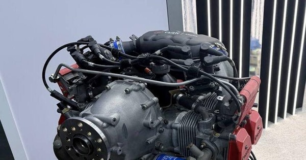 Nga đã có động cơ "Made in Russia" đẳng cấp sau 10 năm trầy trật: Thậm chí được đánh giá "ngon" hơn hàng Mỹ