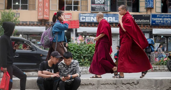 Quốc gia "hạnh phúc nhất thế giới" ra quyết định khiến thế giới ngỡ ngàng: Sau 1 năm, cái kết thành phũ phàng