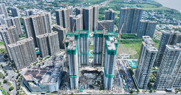 Loạt doanh nghiệp địa ốc “cài số lùi” mục tiêu lợi nhuận năm 2026